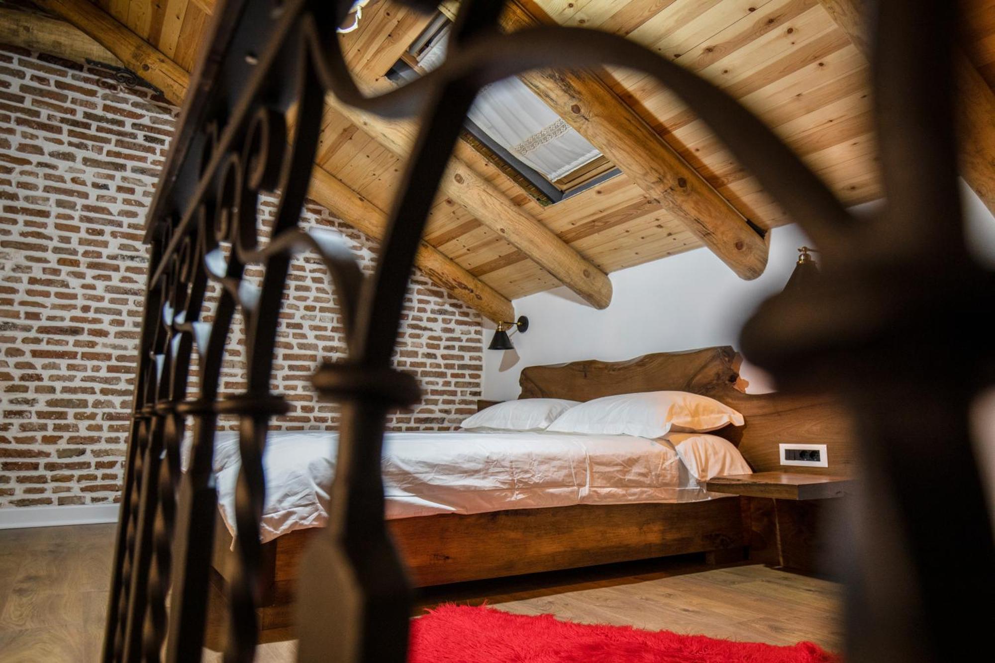 Tres Belle Hotel Korce Kamer foto